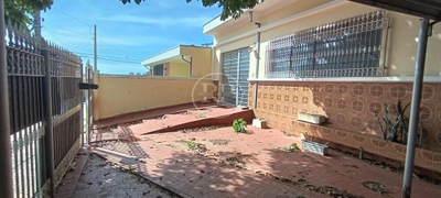 Casa, 3 quartos, 212 m² - Foto 2