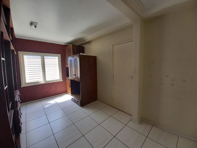 Casa, 6 quartos, 350 m² - Foto 4