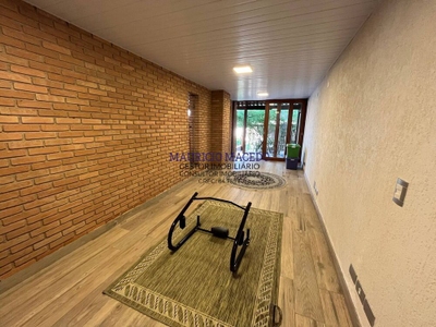Casa, 3 quartos, 304 m² - Foto 3