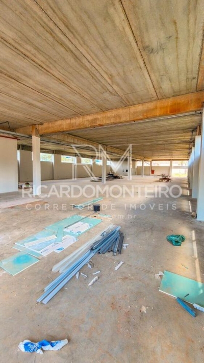Prédio Inteiro, 1800 m² - Foto 2