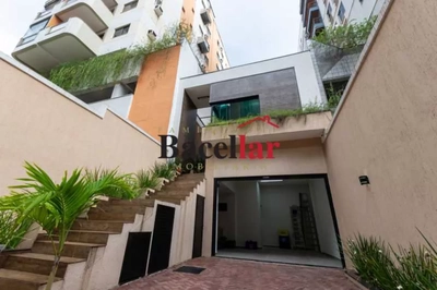 Casa, 3 quartos, 174 m² - Foto 1