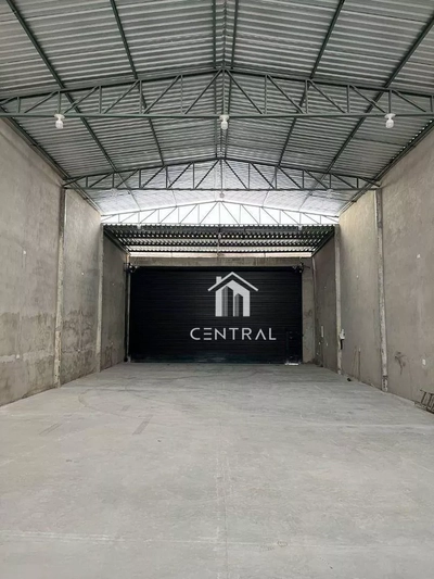 Loja-Salão, 250 m² - Foto 1