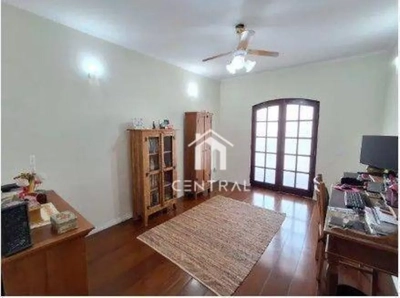 Sobrado, 3 quartos, 236 m² - Foto 3