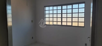 Apartamento, 1 quarto, 28 m² - Foto 2