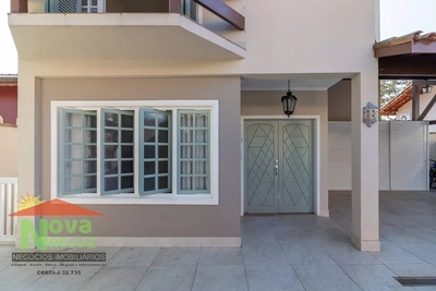 Chácara, 4 quartos, 350 m² - Foto 2