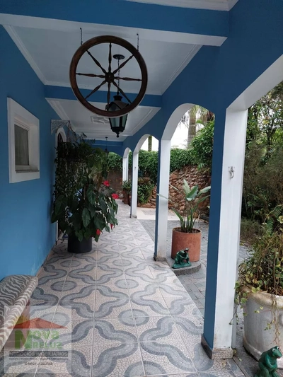 Chácara, 4 quartos, 300 m² - Foto 2