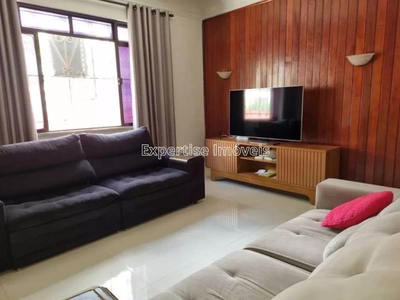 Casa, 5 quartos, 210 m² - Foto 2