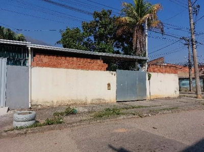 Casa, 2 quartos, 130 m² - Foto 1
