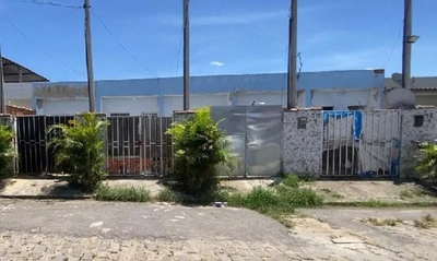 Casa, 1 quarto, 51 m² - Foto 1