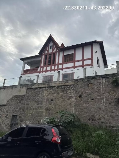 Casa, 3 quartos, 1288 m² - Foto 1