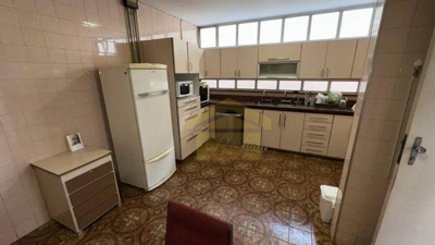 Casa, 6 quartos, 317 m² - Foto 1