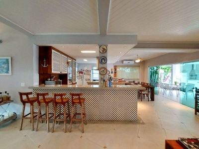 Casa, 5 quartos, 297 m² - Foto 3