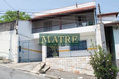 Casa, 4 quartos, 187 m² - Foto 1