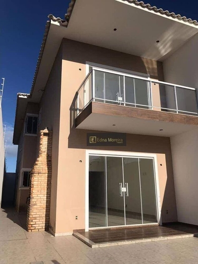 Casa, 4 quartos, 188 m² - Foto 1