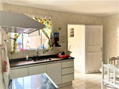 Casa, 3 quartos, 198 m² - Foto 4