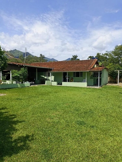 Chácara, 4 quartos, 1200 m² - Foto 1