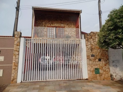 Sobrado, 3 quartos, 180 m² - Foto 1