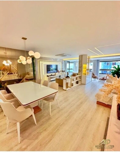 Apartamento, 3 quartos, 150 m² - Foto 1