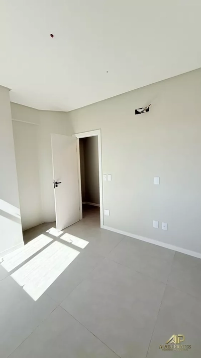 Apartamento, 3 quartos, 138 m² - Foto 4