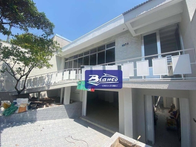 Casa, 3 quartos, 280 m² - Foto 1