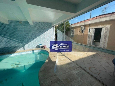 Casa, 3 quartos, 310 m² - Foto 1