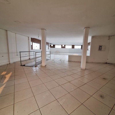 Loja-Salão, 750 m² - Foto 2