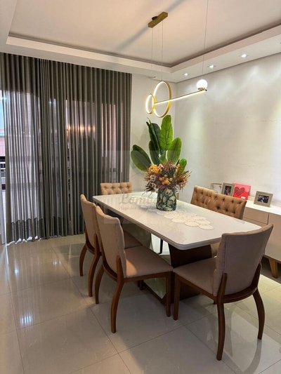 Casa, 3 quartos, 182 m² - Foto 4