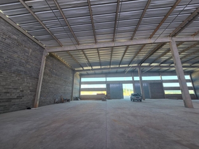 Depósito-Galpão, 1200 m² - Foto 1