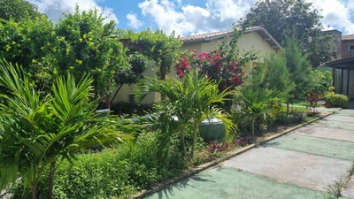 Casa, 2 quartos, 280 m² - Foto 1