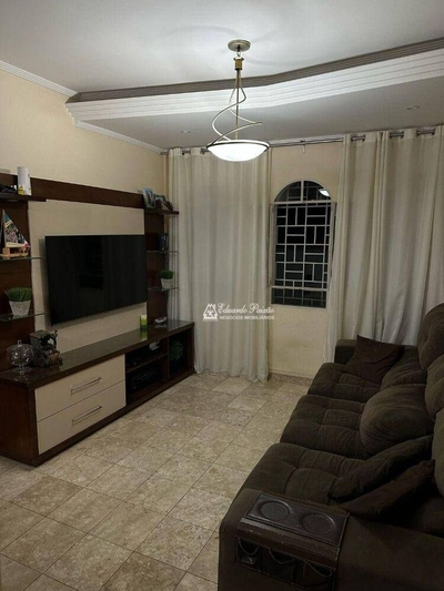 Sobrado, 3 quartos, 206 m² - Foto 2