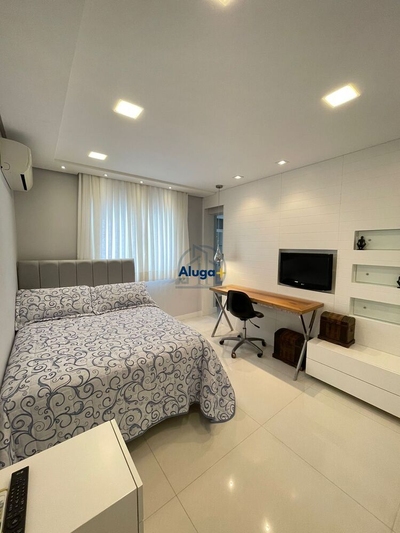 Apartamento, 3 quartos, 240 m² - Foto 4