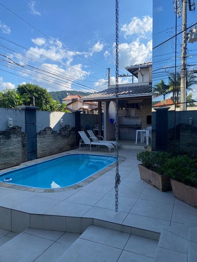 Casa, 5 quartos, 270 m² - Foto 1