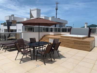 Cobertura, 3 quartos, 199 m² - Foto 3