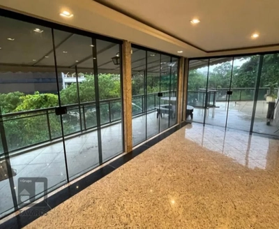 Cobertura, 3 quartos, 181 m² - Foto 2