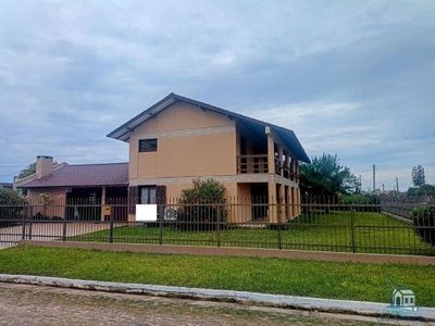 Sobrado, 4 quartos, 291 m² - Foto 2