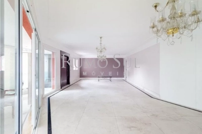 Apartamento, 3 quartos, 246 m² - Foto 2