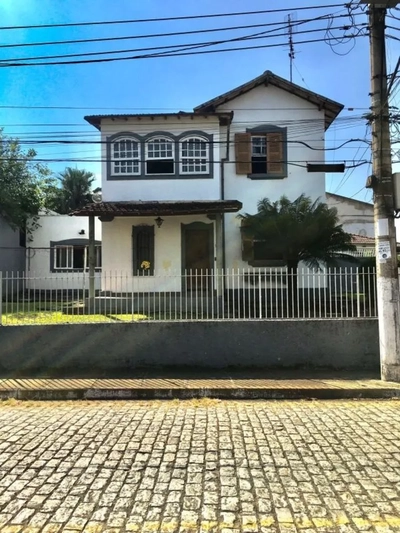 Casa, 4 quartos, 771 m² - Foto 1