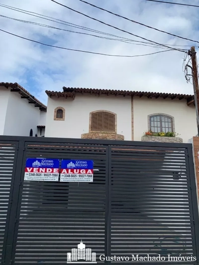 Casa, 4 quartos, 278 m² - Foto 1