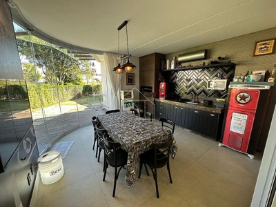 Casa de Condomínio, 4 quartos - Foto 1