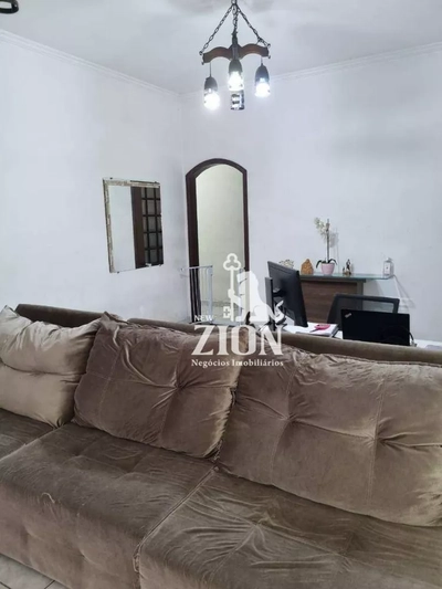 Casa, 3 quartos, 210 m² - Foto 2