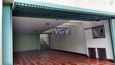 Casa, 3 quartos, 250 m² - Foto 1