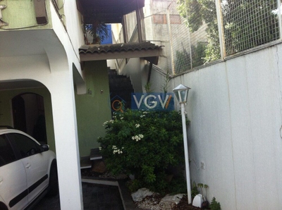 Casa, 3 quartos, 243 m² - Foto 1