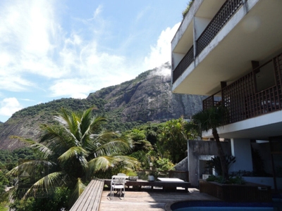 Casa, 4 quartos, 1144 m² - Foto 1