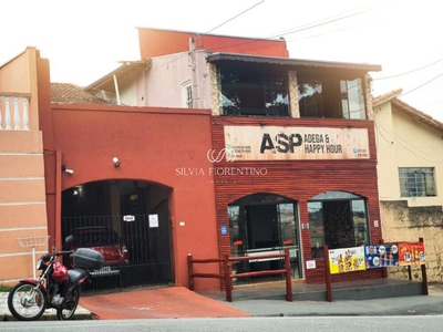 Casa, 4 quartos, 250 m² - Foto 1