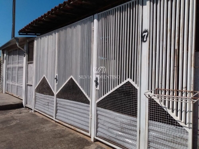 Casa, 3 quartos, 250 m² - Foto 1