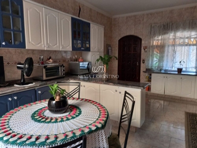 Casa, 3 quartos, 300 m² - Foto 3