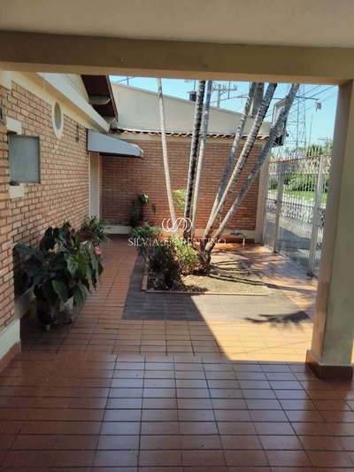 Casa, 3 quartos, 250 m² - Foto 1