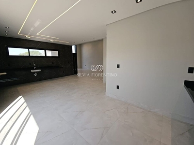Casa, 3 quartos, 300 m² - Foto 1