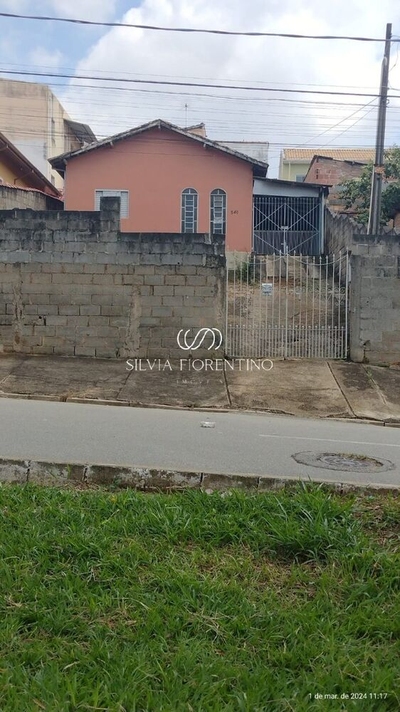 Casa, 3 quartos, 250 m² - Foto 2