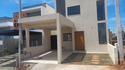 Casa, 3 quartos, 153 m² - Foto 1